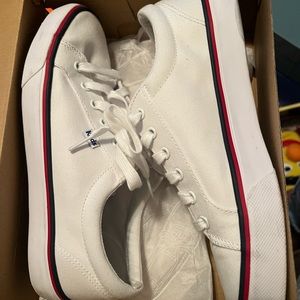 Used Keds Jump Kick Twill White Canvas tennis shoe